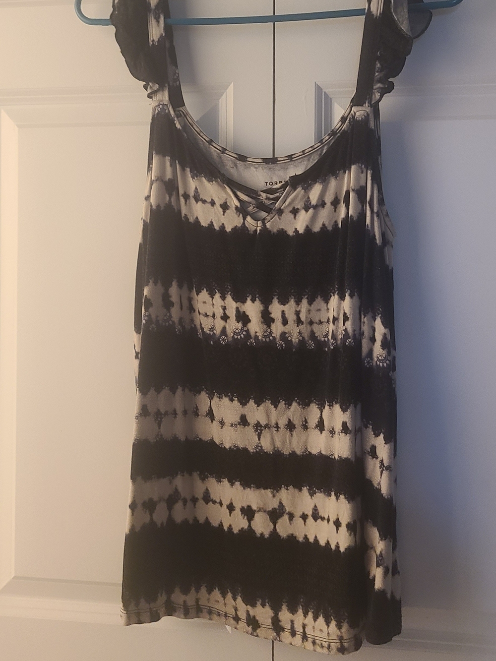 torrid Blue & White Tie-Dye Scoop Tank - Size 1